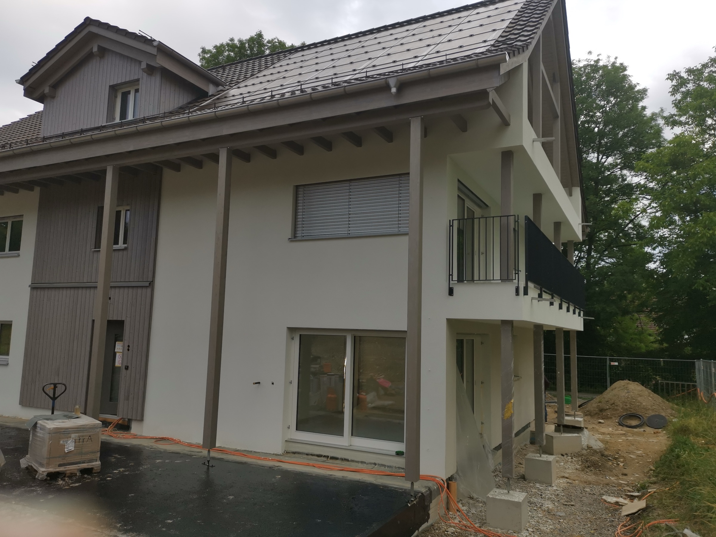 Mehrfamilienhaus Oberglatt